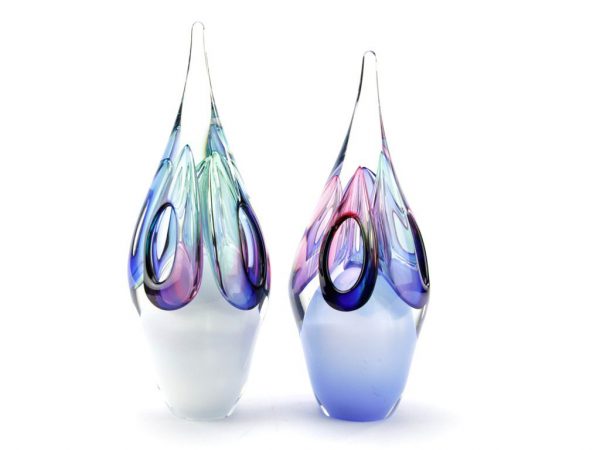 Urn Symphonie Blue & White