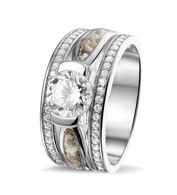 Ring met Zirkonia